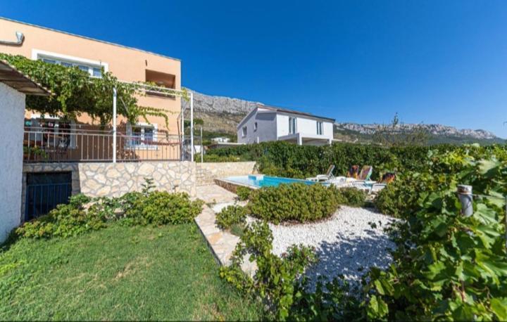 Marinovic Apartment Kastela